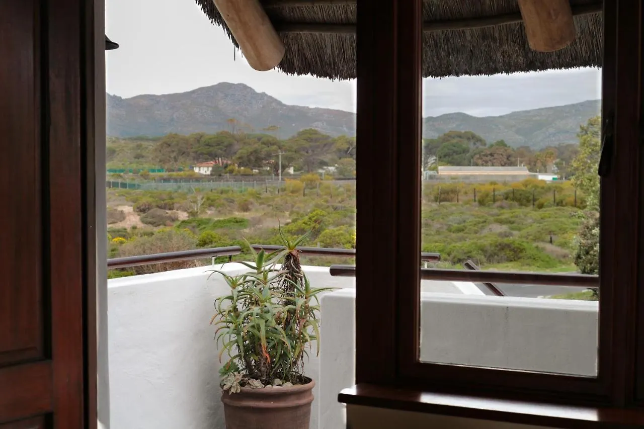 Bed & Breakfast Bed and Breakfast The House Of Braganza Kommetjie Sudafrica